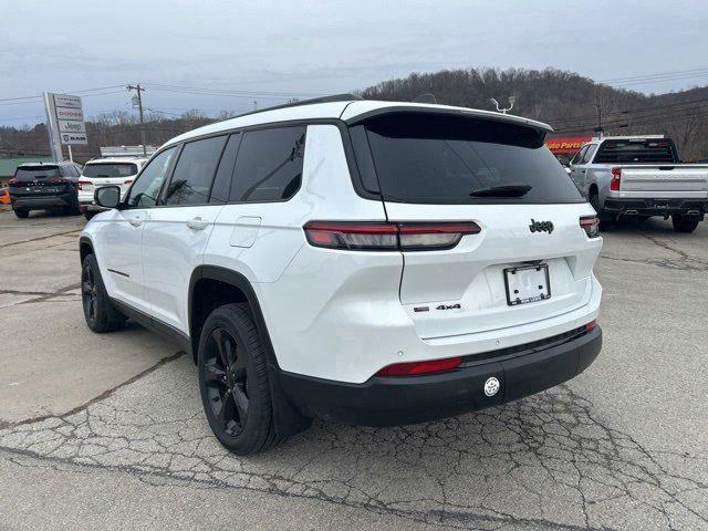 2023 Jeep Grand Cherokee L Altitude 4x4