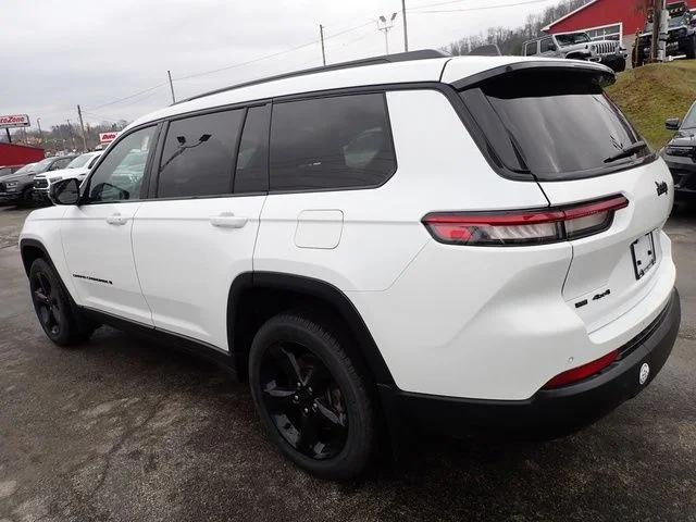 2023 Jeep Grand Cherokee L Altitude 4x4 2023 Jeep Grand Cherokee L Altitude 4x4