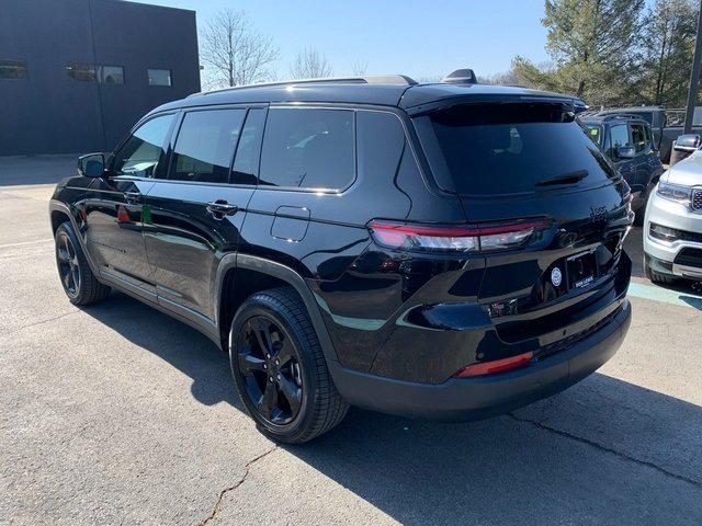 2023 Jeep Grand Cherokee L Altitude 4x4 2023 Jeep Grand Cherokee L Altitude 4x4