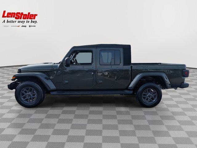 2024 Jeep Gladiator Sport S