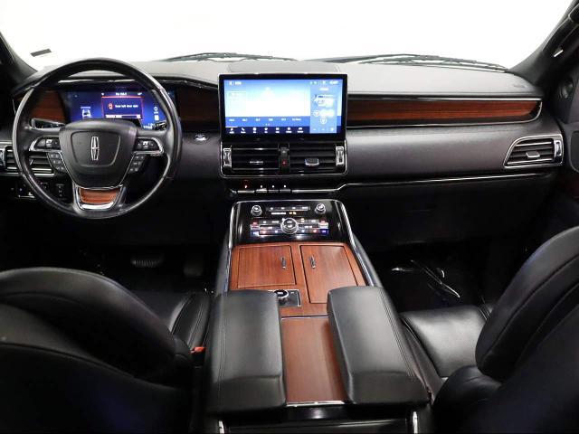 2024 Lincoln Navigator Premiere