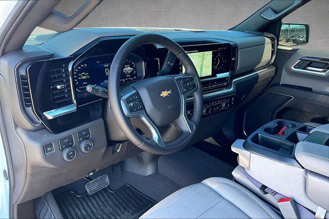 2026 Chevrolet Silverado 1500 4WD Crew Cab Standard Bed LT