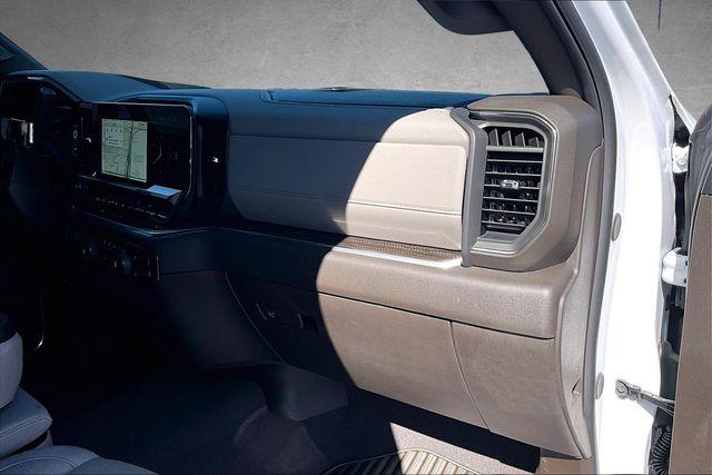 2026 Chevrolet Silverado 1500 4WD Crew Cab Standard Bed LT