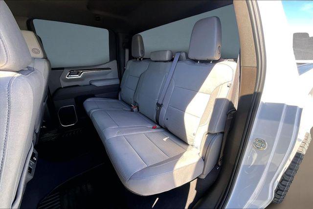 2026 Chevrolet Silverado 1500 4WD Crew Cab Standard Bed LT