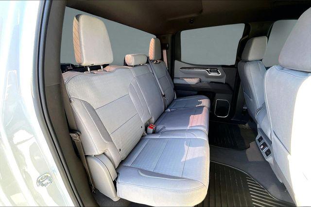 2026 Chevrolet Silverado 1500 4WD Crew Cab Standard Bed LT