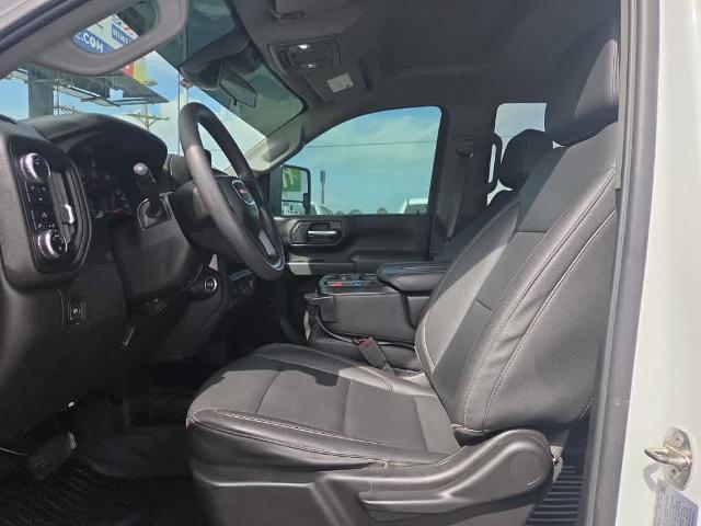 2024 GMC Sierra 2500HD 4WD Crew Cab Standard Bed Pro