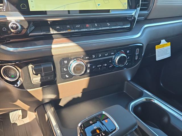 2026 GMC Sierra 1500 Crew Cab, Short Bed, SLT, 4WD