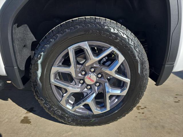 2026 GMC Sierra 1500 Crew Cab, Short Bed, SLT, 4WD
