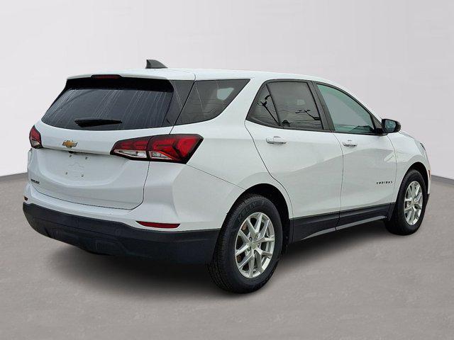 2022 Chevrolet Equinox FWD LS