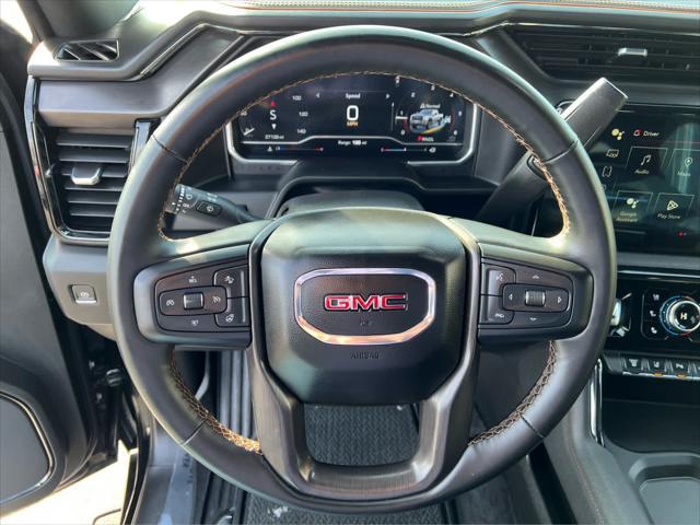2024 GMC Sierra 2500HD 4WD Crew Cab Standard Bed AT4