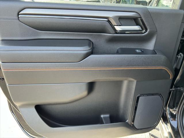 2024 GMC Sierra 2500HD 4WD Crew Cab Standard Bed AT4