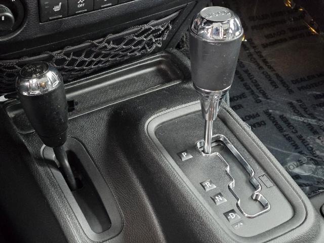 2017 Jeep Wrangler Unlimited Sahara 4x4