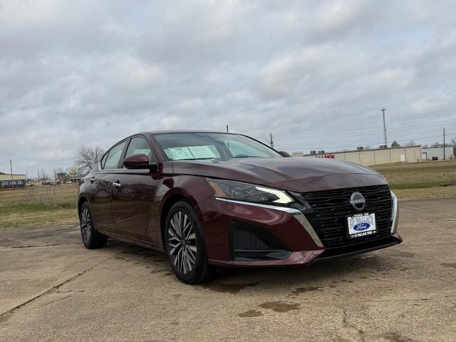 2023 Nissan Altima SV FWD