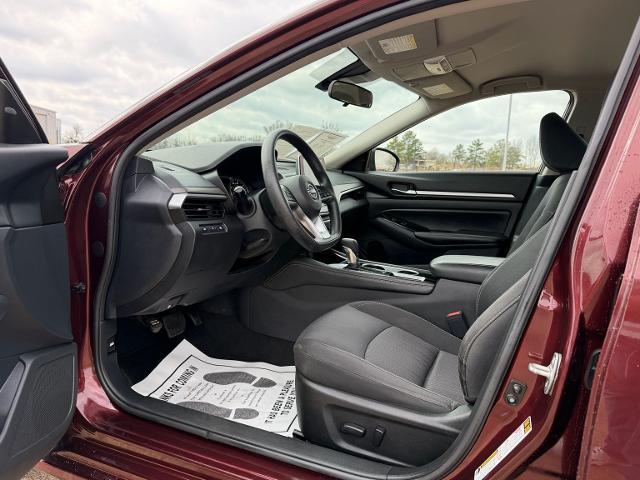 2023 Nissan Altima SV FWD