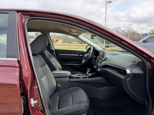 2023 Nissan Altima SV FWD