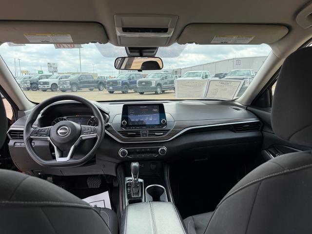 2023 Nissan Altima SV FWD