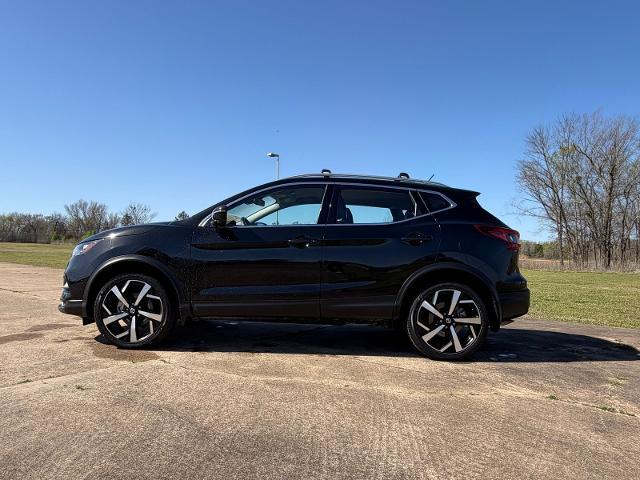 2022 Nissan Rogue Sport SL AWD Xtronic CVT