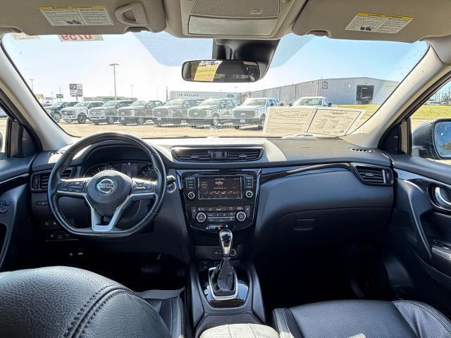2022 Nissan Rogue Sport SL AWD Xtronic CVT
