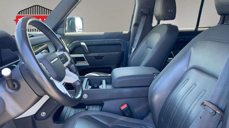 2021 Land Rover Defender 110 SE