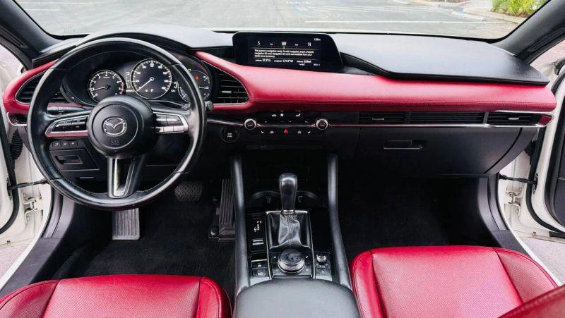 2020 Mazda Mazda3 Premium Package