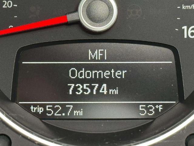 2012 Volkswagen Beetle 2.0T Turbo