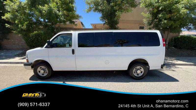 2016 Chevrolet Express LT
