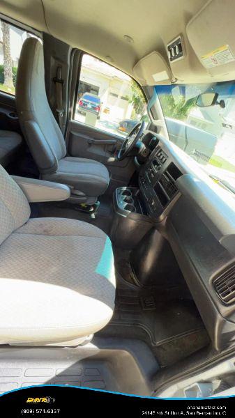 2016 Chevrolet Express LT