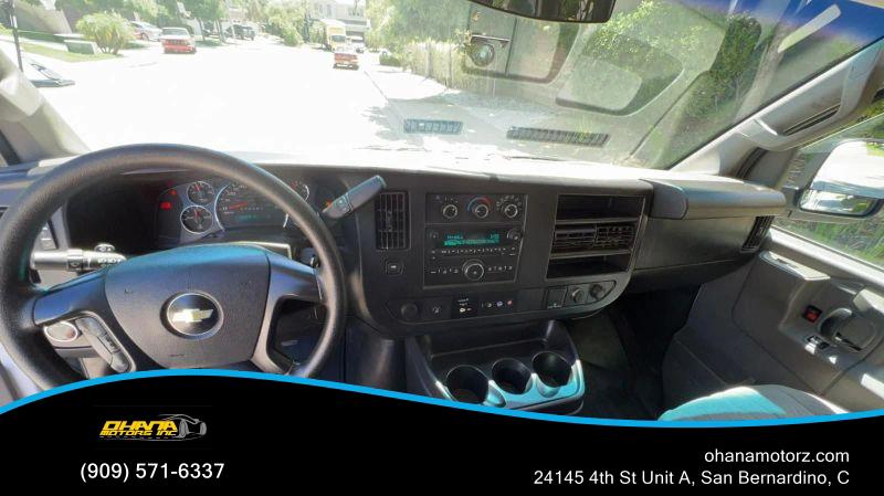 2016 Chevrolet Express LT