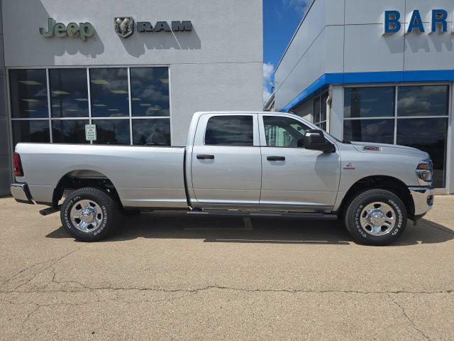 2026 RAM 2500 RAM 2500 TRADESMAN CREW CAB 4X4 8 BOX