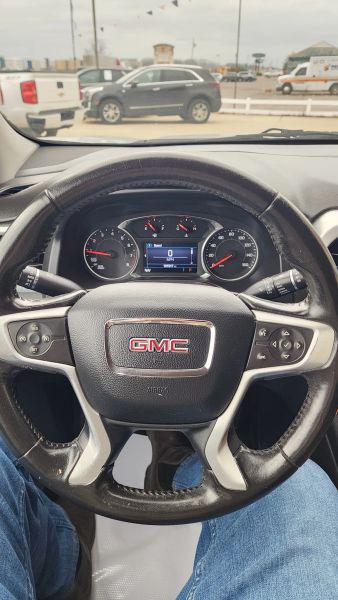 2020 GMC Acadia FWD SLE