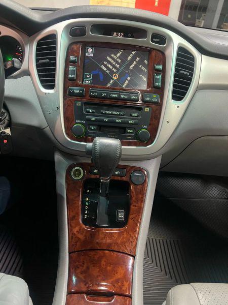 2004 Toyota Highlander Limited V6