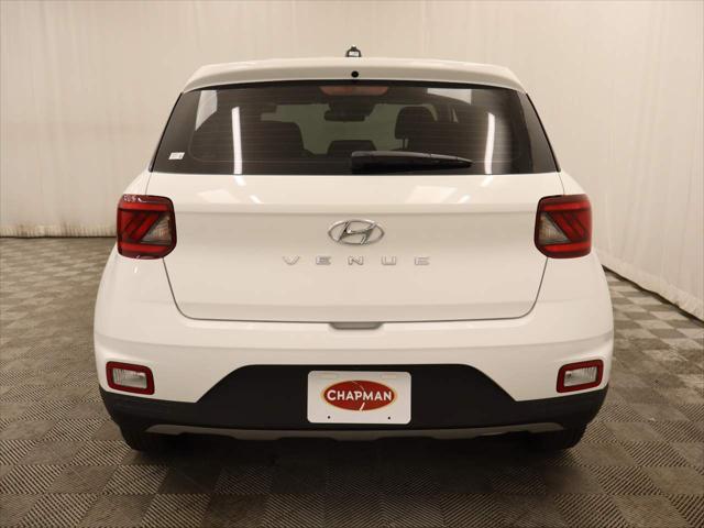 2026 Hyundai Venue SE