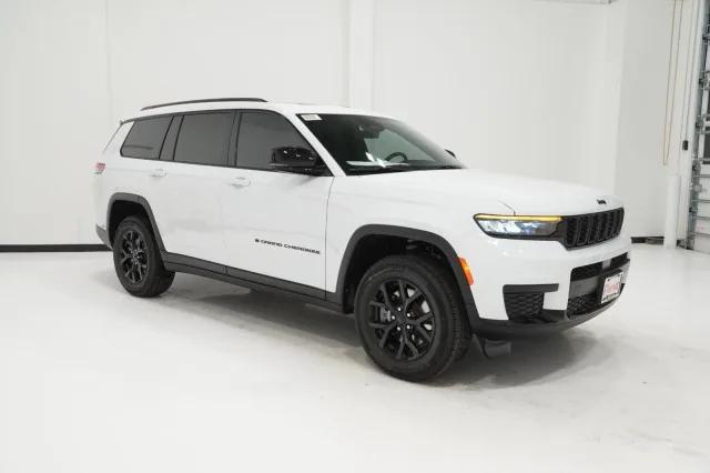 2025 Jeep Grand Cherokee L Altitude X 4x2