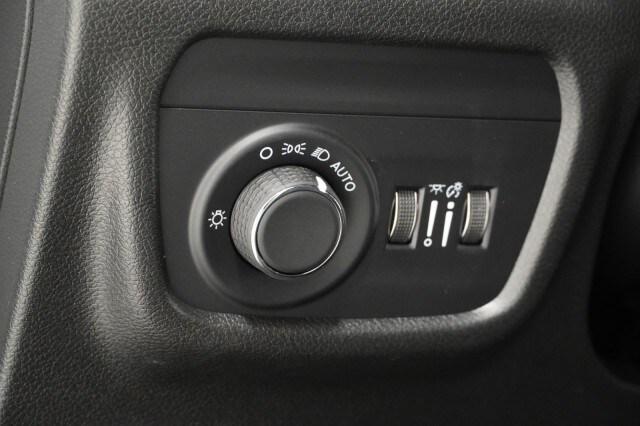 2025 Jeep Grand Cherokee L Altitude X 4x2
