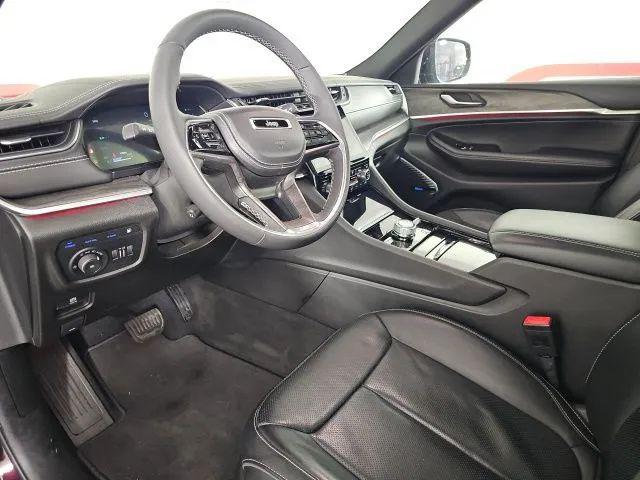2022 Jeep Grand Cherokee Overland 4x4
