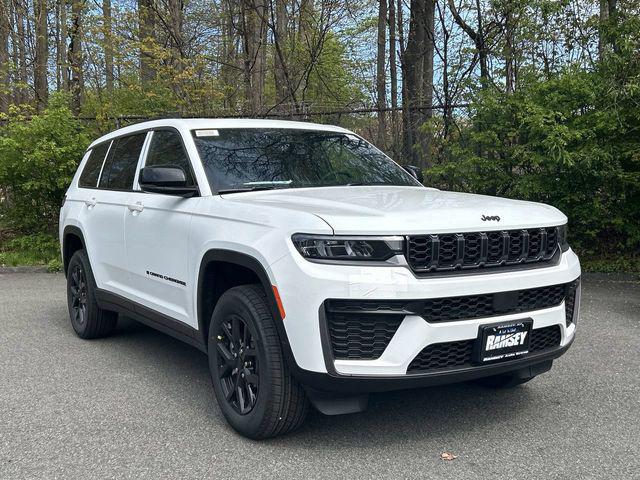2026 Jeep Grand Cherokee L GRAND CHEROKEE L LAREDO ALTITUDE 4X4