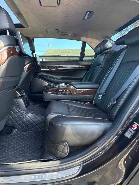2018 Genesis G90 5.0 Ultimate