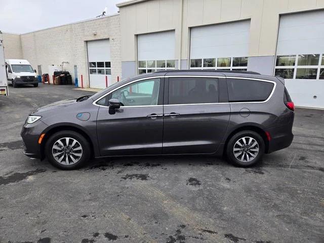 2021 Chrysler Pacifica Hybrid Touring