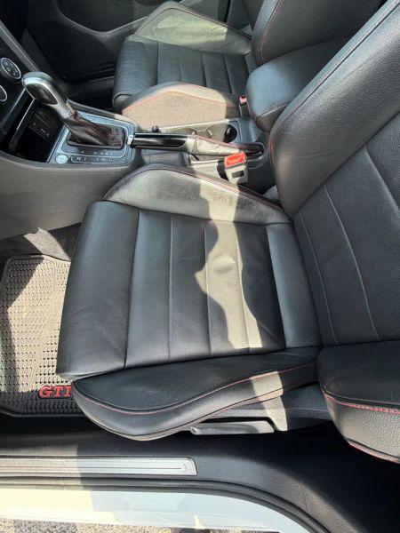 2016 Volkswagen Golf GTI SE w/Performance Package 4-Door