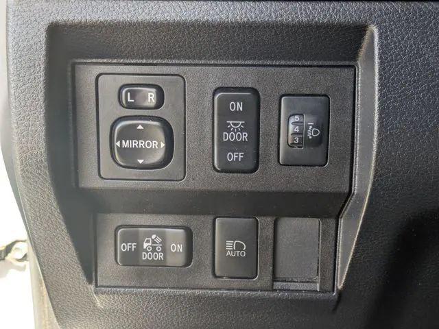 2019 Toyota Tundra SR5 5.7L V8