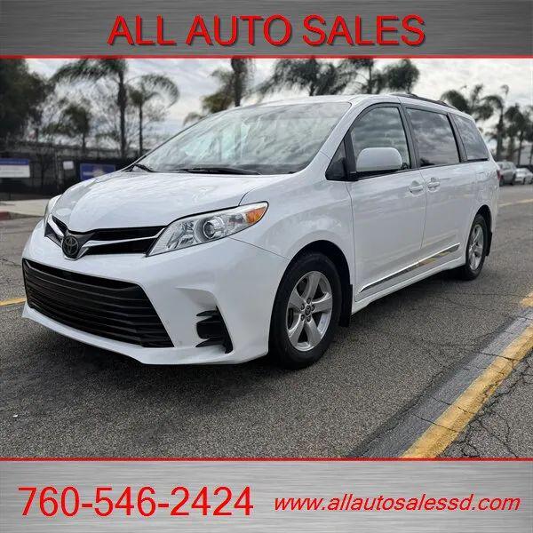 2020 Toyota Sienna LE