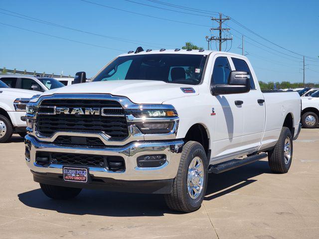 2026 RAM Ram 3500 RAM 3500 TRADESMAN CREW CAB 4X4 8 BOX