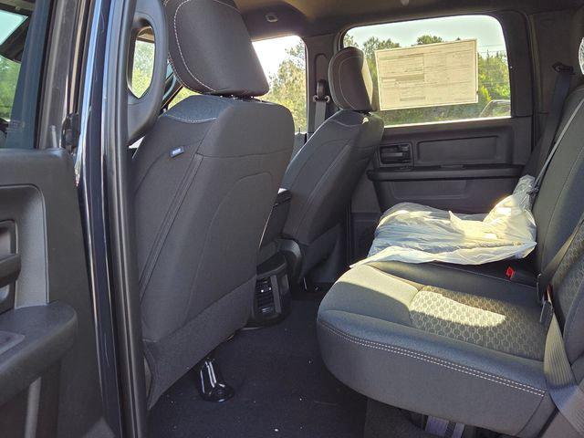 2026 Ram 2500 Black Express Crew Cab 4x4 6'4" Box