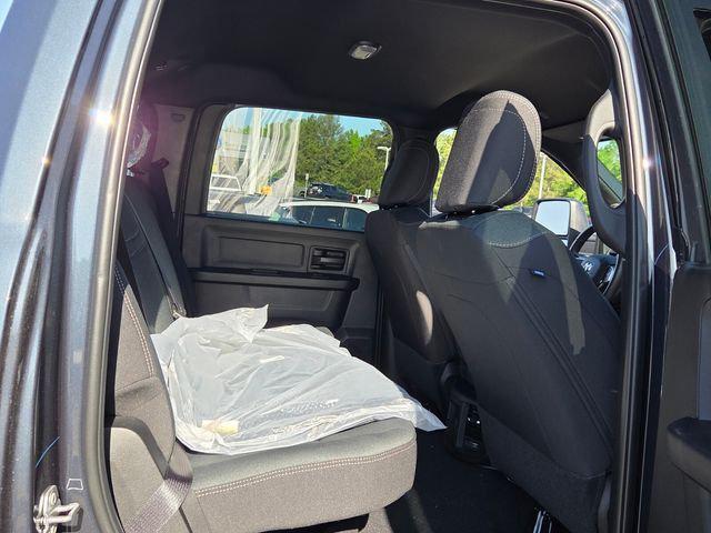 2026 Ram 2500 Black Express Crew Cab 4x4 6'4" Box