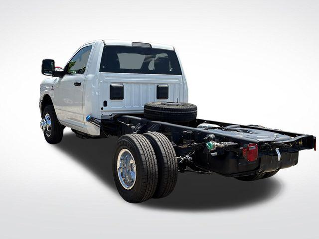 2026 RAM 3500 Chassis RAM 3500 TRADESMAN CHASSIS REGULAR CAB 4X4 60 CA