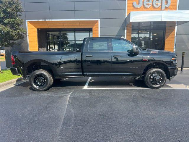 2026 RAM 3500 RAM 3500 BIG HORN CREW CAB 4X4 8 BOX 2026 RAM 3500 RAM 3500 BIG HORN CREW CAB 4X4 8 BOX