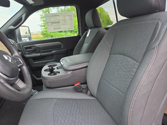 2026 RAM Ram 2500 RAM 2500 TRADESMAN REGULAR CAB 4X4 8 BOX 2026 RAM Ram 2500 RAM 2500 TRADESMAN REGULAR CAB 4X4 8 BOX