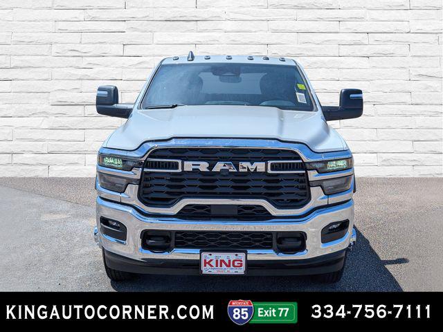 2026 RAM 3500 Chassis RAM 3500 TRADESMAN CREW CAB CHASSIS 4X4 60 CA
