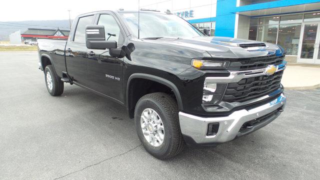 2026 Chevrolet Silverado 3500HD Crew Cab, Long Bed, LT Dual Rear Wheel, RWD