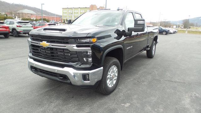 2026 Chevrolet Silverado 3500HD Crew Cab, Long Bed, LT Dual Rear Wheel, RWD